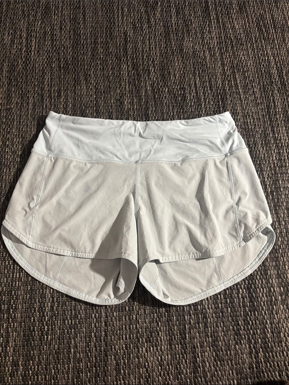 Lululemon Speed Up High Rise Lined Short 3.5” Sheer Blue Swift Size 8